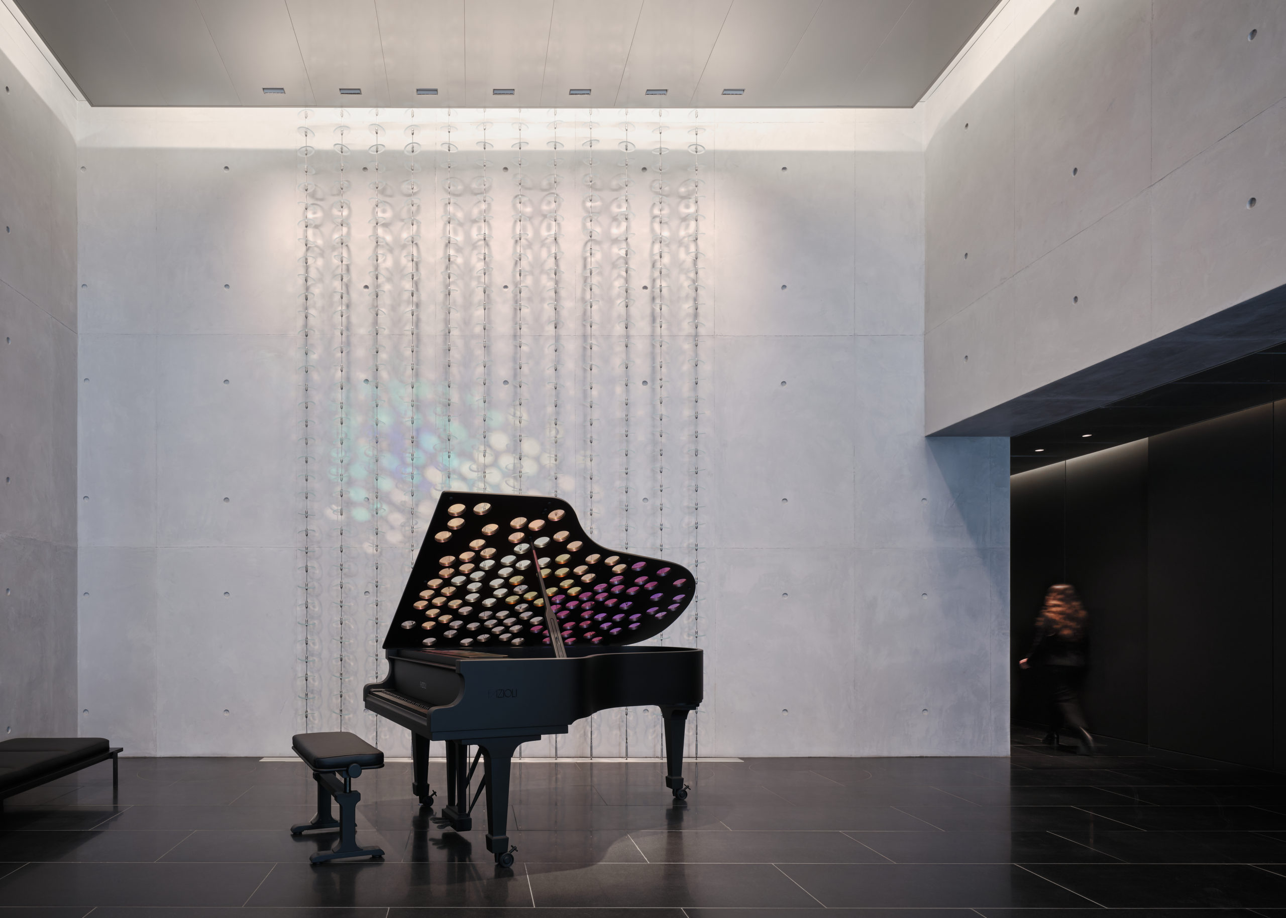 The Veil & Lobby
